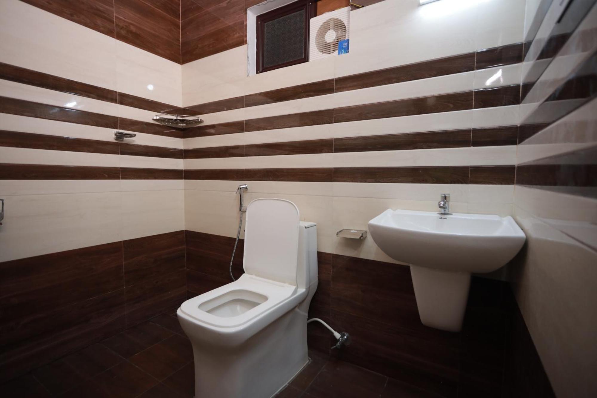 Marari Lotus Beach Villa Марарикулам Екстериор снимка