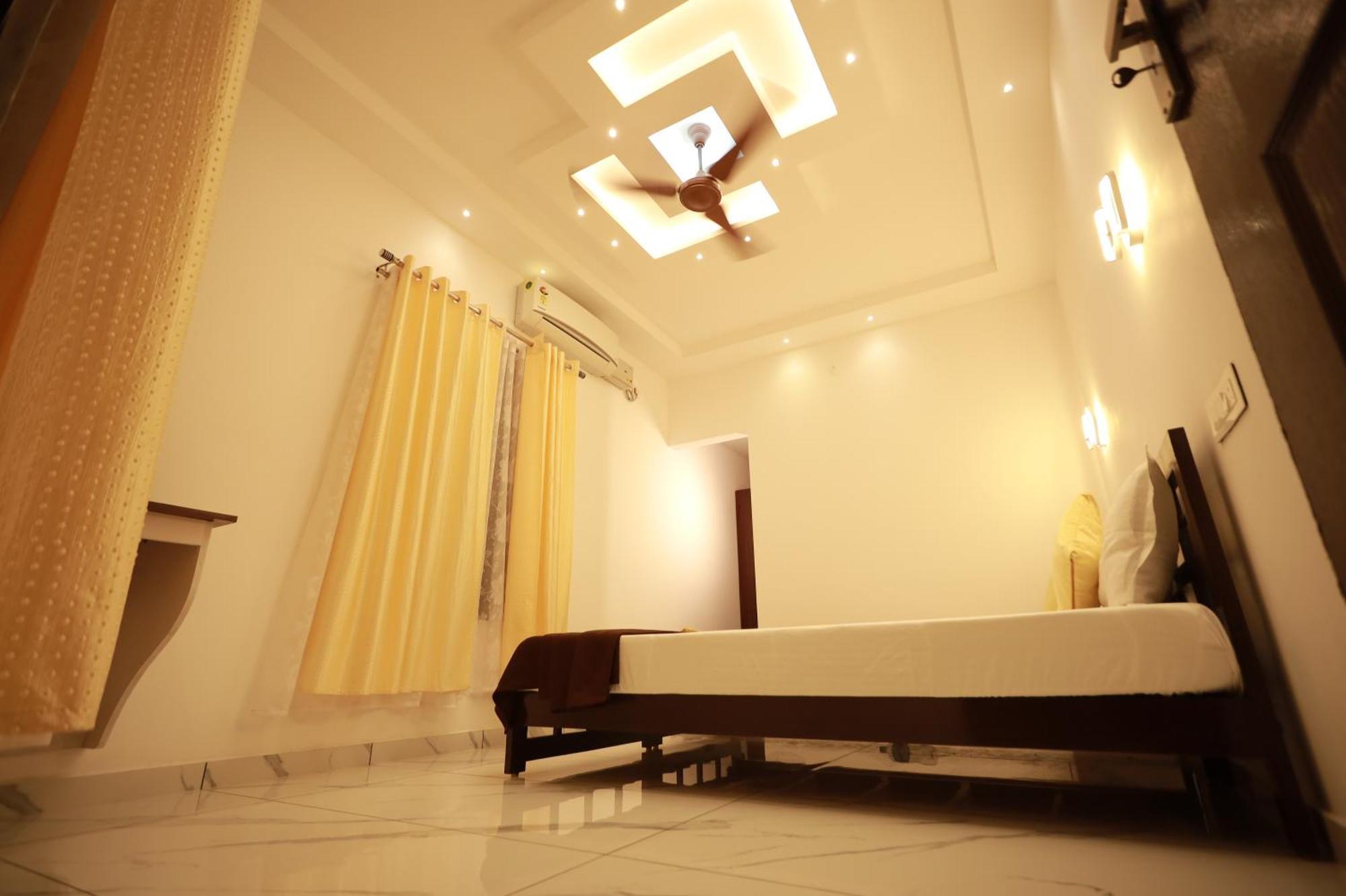 Marari Lotus Beach Villa Марарикулам Екстериор снимка